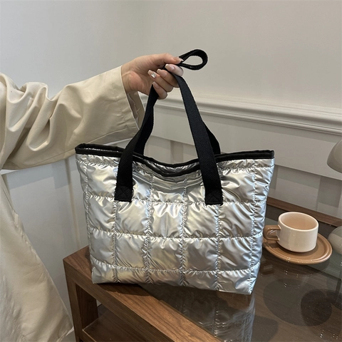 Large Quilted Puffer Tote Bag Metallic PU Leather Chic Padded Handbag Lightweight Large Capacity Casual Shoulder Bag For Women
