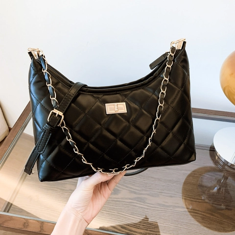 Quilted Hobo Bag PU Leather Gold Chain Turn Lock Retro Underarm Shoulder Crossbody Handbag Solid Color For Women