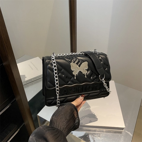 Borsa a Spalla da Donna in Pelle PU Trapuntata Con Decorazione Farfalla d'Argento Catena Tracolla Piccola Borsa Quadrata