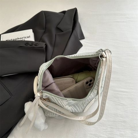 Sac Hobo En Maille Jacquard Femme Texture Géométrique Avec Charm Nuage En Peluche Style Rétro Urbain Chic