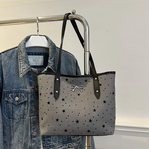 Damen Tote Bag Oxford Stoff Polka Dot Stern Herz Muster Metall Schleife Dekor Große Kapazität Schultertasche Casual