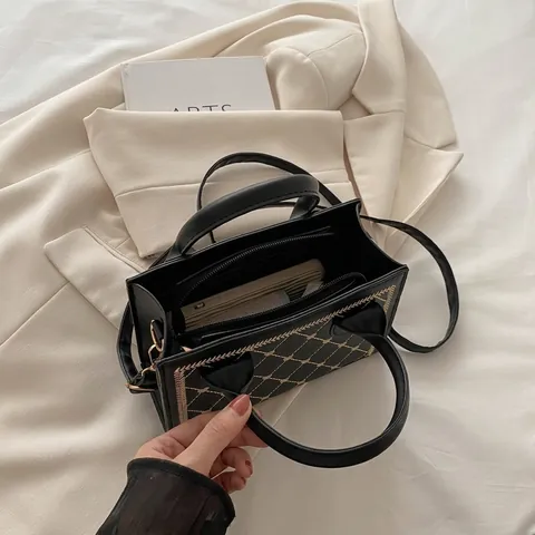 Herz Stickerei Gesteppte PU Leder Umhängetasche Top Griff Vintage Mode Quadratische Tasche Damen Accessoire