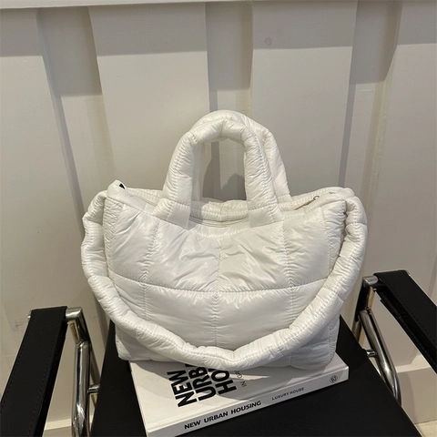 Bolso Tote Acolchado Puffer Nylon Acolchado Ligero Gran Capacidad Streetwear Bolso De Hombro De Mano Color Sólido