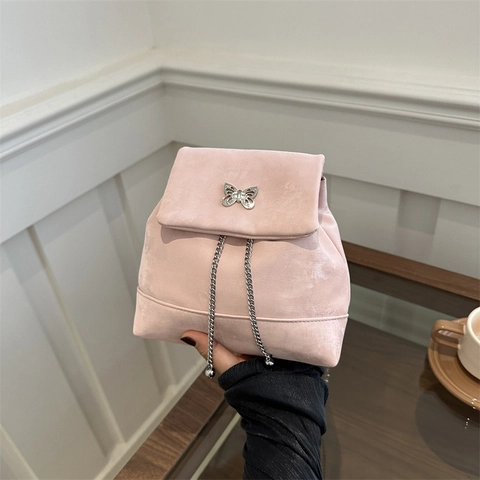 Mini Rucksack Damen Metall Schmetterlingsschnalle Kettengurt Kordelzug Samt PU Leder Mode Kleiner Schulrucksack Y2K
