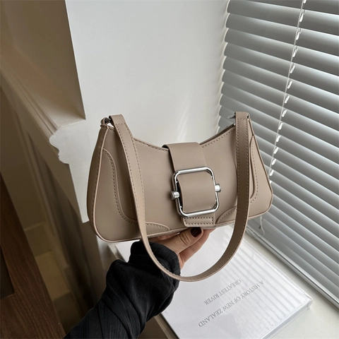 Women PU Leather Underarm Baguette Bag With Large Silver Square Buckle Simple Chic Solid Color Shoulder Handbag