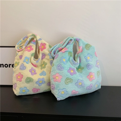 Damen Plüsch Tote Bag Große Kapazität Bunte Blumen Herz Druck Weiche Schultertasche Koreanischen Stil