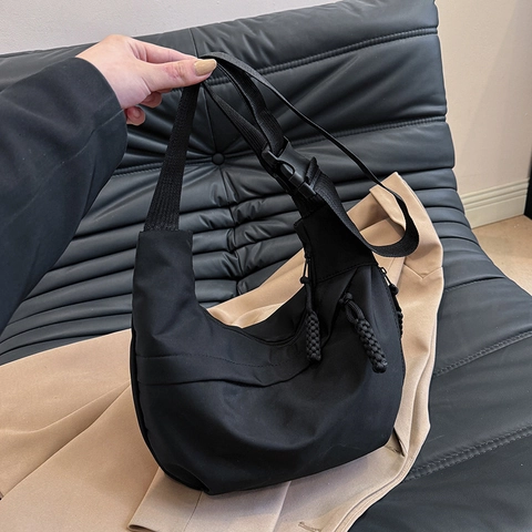Borsa A Tracolla Minimalista In Nylon Da Donna Borsa A Spalla Mezzaluna Con Tracolla Regolabile Borsa Leggera Grande Capacità
