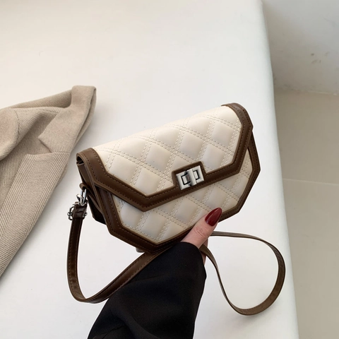 Fashion Women PU Leather Quilted Rhombus Crossbody Bag Small Square Hexagonal Shoulder Bag Metal Rotating Lock Versatile