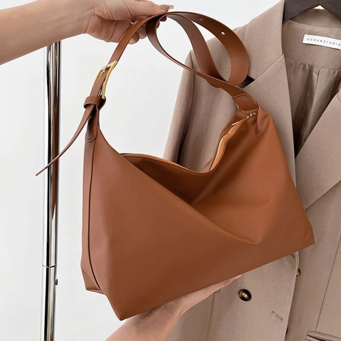 Borsa Hobo Grande Da Donna Morbida Pelle PU Borsa A Spalla Con Tracolla Larga Regolabile Fibbia Dorata Minimalista