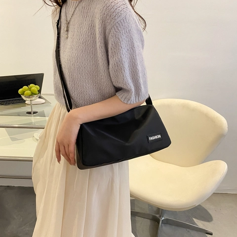 Damen Umhängetasche Oxford Tuch Leicht Große Kapazität Lässige Schultertasche Einfache Streetwear Mode Quadratisch