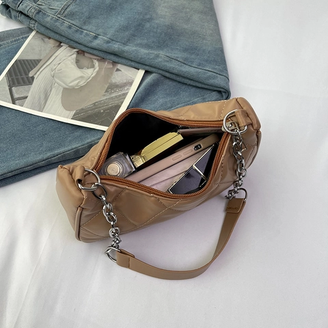 Women Quilted Underarm Bag PU Leather Rhombic Stitching Vintage Baguette Shoulder Bag With Silver Chain Solid Color