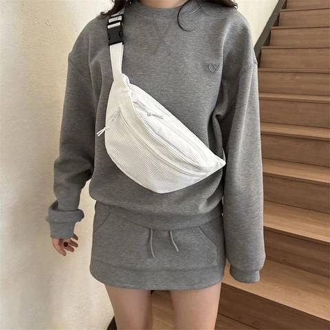 Riñonera De Pana Para Mujer Casual Retro Color Sólido Bolso De Pecho Cruzado Correa Ajustable Forma De Media Luna