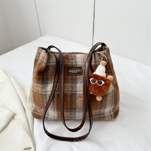 Retro Plaid Woolen Tote Bag For Women Large Capacity Shoulder Bag With Plush Pendant Underarm Bag Commuting Fashion Handbag