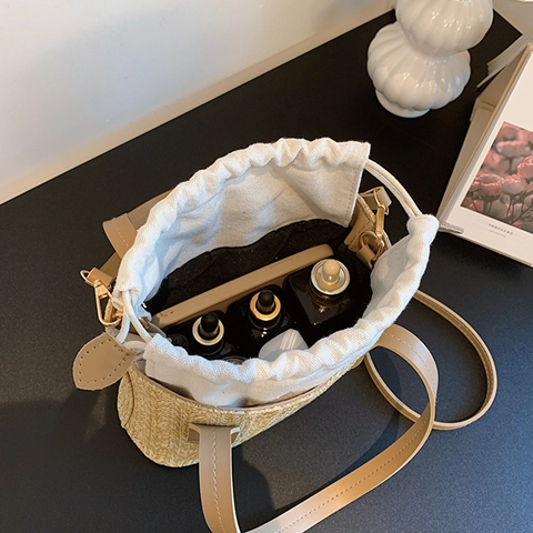 Straw Woven Handbag With PU Leather Handles And Drawstring Inner Pouch Summer Beach Vacation Crossbody Bag For Women