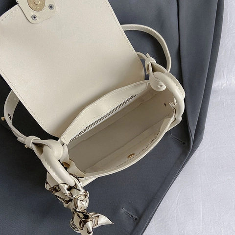 Borsa A Tracolla Piccola Quadrata Retro Da Donna In Pelle PU Con Decorazione Foulard Di Raso Stampata Borsa A Spalla Elegante