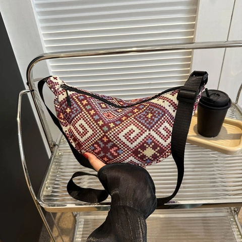Damen Ethno Bohemian Umhängetasche Geometrische Jacquard Gewebte Canvas Halbmond Schultertasche Verstellbarer Gurt