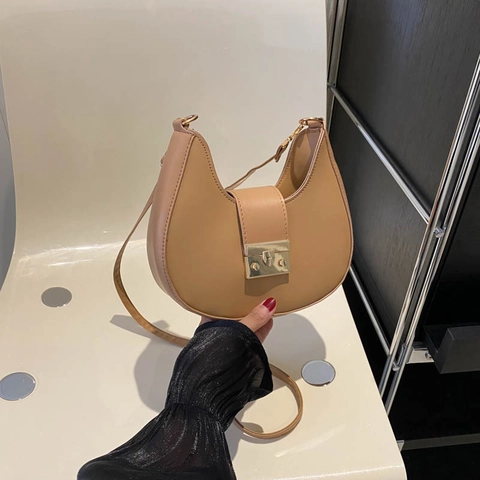 Minimalist PU Leather Crescent Crossbody Bag For Women Gold Metal Lock Retro Adjustable Strap Underarm Shoulder Bag
