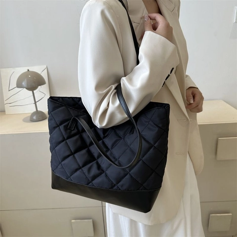 Women Large Capacity Quilted Tote Bag Rhombic Pattern Puffer Shoulder Bag PU Leather Splicing Casual Commute Handbag
