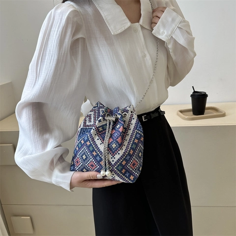Gewebte Beuteltasche Böhmisch Ethnisch Geometrisches Muster Canvas Umhängetasche Mit Künstliche Perle Metallkette Für Frauen Vielseitig Mini