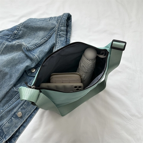 Borsa A Tracolla In Nylon Da Donna Grande Capacità Borsa Messenger A Spalla Tracolla Regolabile Semplice Casual Quotidiano