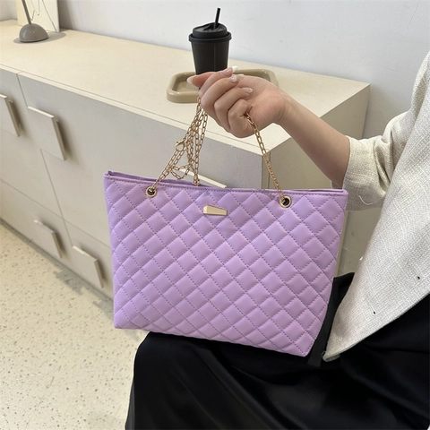 Borsa Tote Trapuntata Donna Grande Capacità Pelle PU Motivo Diamante Catena Dorata Borsa A Spalla Versatile Elegante