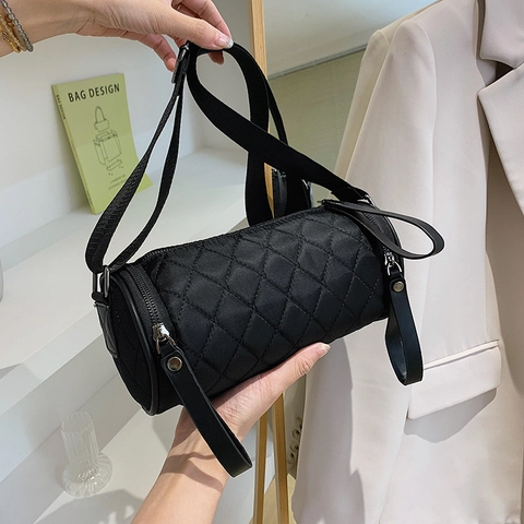 Bolso De Hombro Cilíndrico De Nailon Acolchado Con Patrón De Rombos Bolso Bandolera Con Correa Ancha Ajustable Casual Mujer