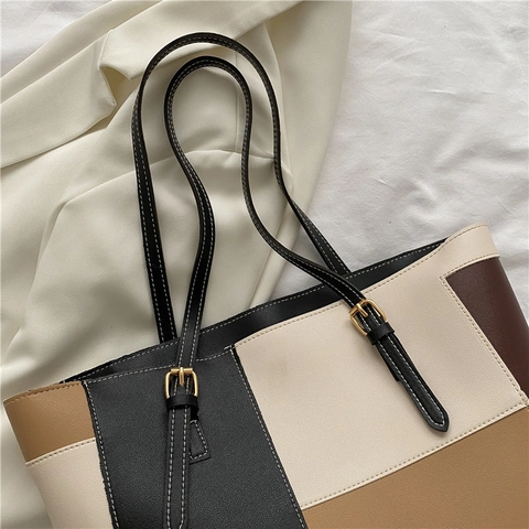 Borsa Tote In Pelle PU Patchwork Grande Capacità Borsa A Spalla Con Cuciture A Contrasto E Fibbia Dorata Per Donna