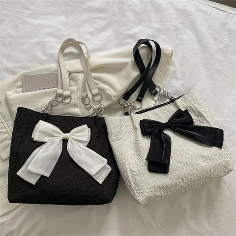 Large Capacity Tote Bag For Women Pleated Nylon Shoulder Bag With Big Bow Decoration Metal Chain Strap Contrast Color Handbag