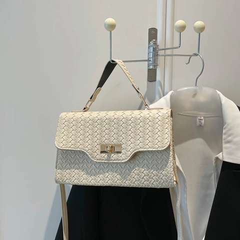 Geweven PU Lederen Crossbodytas Voor Dames Chique Handtas Gouden Draaisluiting Handvat Bovenop Eenvoudige Stedelijke Stijl Tas