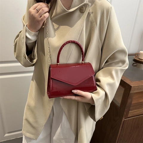 Women Fashion Patent Leather Handbag Small Crossbody Square Bag Gold Chain Strap Korean Style Shiny PU Leather Satchel