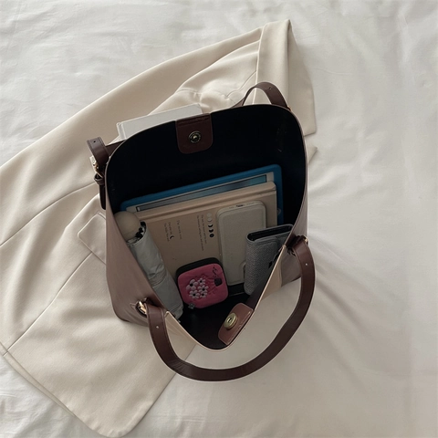 Bolso Tote De Gran Capacidad Cuero PU Patchwork Elegante Bolso De Hombro Para Viajes Diarios Color De Contraste Minimalista