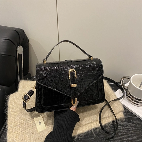 Borsa A Tracolla Da Donna In Pelle PU Con Motivo Coccodrillo Borsa A Mano Retro Fibbia Dorata Borsa A Spalla Versatile