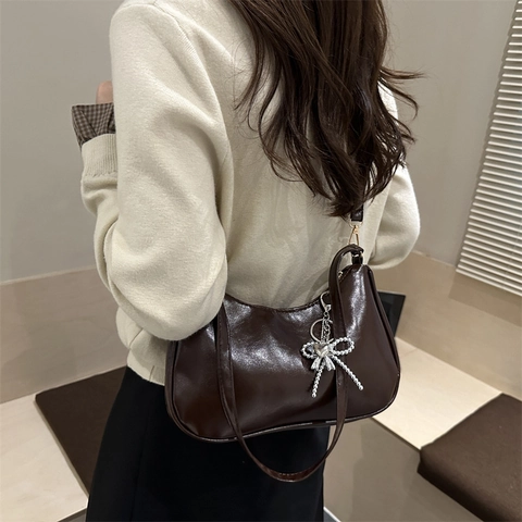 Women Shiny PU Leather Hobo Bag Minimalist Crescent Underarm Shoulder Bag With Bow Charm Korean Style Vintage Fashion