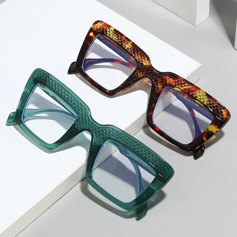 Occhiali Di Moda Con Montatura Quadrata Grande Per Donna Anti Luce Blu Montatura In PC Texture Griglia Retrò Lenti Chiare Eleganti