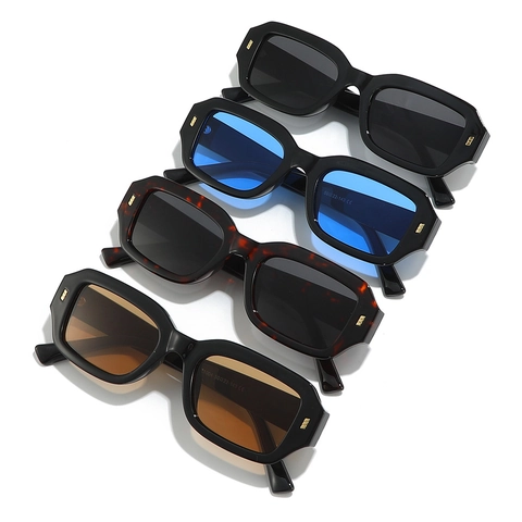 Retro Square Sunglasses PC Frame UV400 Protection Fashion Rivet Decor For Outdoor Driving Unisex