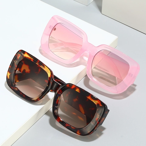Square Sunglasses PC Frame UV400 Protection Oversized Gradient Retro Vintage Fashion For Women Men Outdoor Travel