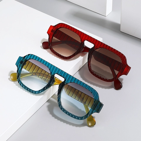 Lunettes De Soleil Carrées À Texture Nervurée Monture En PC Rétro Protection UV400 Pour Hommes Et Femmes
