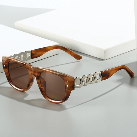 Lunettes De Soleil Carrées À La Mode Avec Branches En Chaîne Métallique Protection UV400 Monture PC Métal Pour Femmes Fête