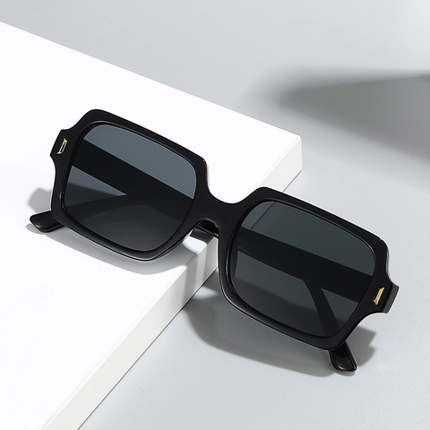 Retro Square Sunglasses Oversized PC Frame AC Lens UV400 Protection Vintage Fashion Travel Eyewear Unisex