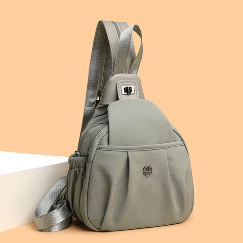 Zaino Multifunzionale Da Donna Borsa A Tracolla Nylon Impermeabile Leggero Design Pieghettato Moda Nicchia Tracolla Viaggio