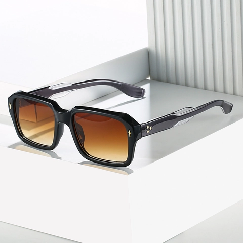 Gafas De Sol Cuadradas Retro Montura De PC Con Remaches Metálicos Protección UV400 Gafas De Moda Para Hombres Mujeres