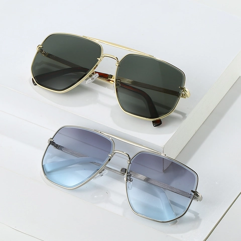Square Metal Frame Sunglasses UV400 Protection Double Bridge Retro Aviator Style For Men Women