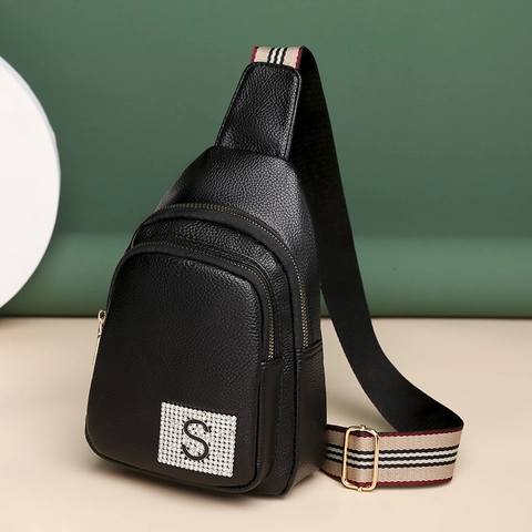 Borsa Da Petto Donna Pelle PU Motivo Litchi Borsa A Tracolla Con Lettera S In Strass E Tracolla In Fettuccia A Righe