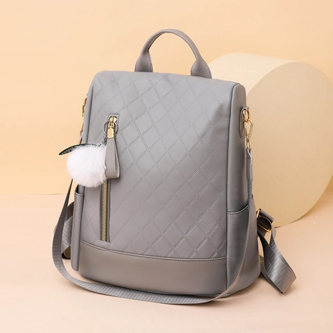 Zaino Da Donna Trapuntato In Pelle PU Moda Casual Urbano Semplice Motivo Diamante Idrorepellente Pendente Pompon Arredo