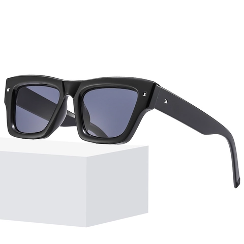Square Sunglasses Rectangular Frame UV400 Protection Rivet Decor Fashion Retro Eyewear For Men Women