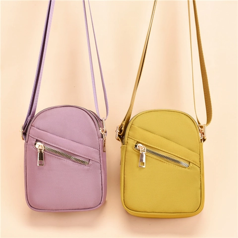 Women Casual Nylon Crossbody Bag Mini Vertical Phone Bag Lightweight Oxford Cloth Small Shoulder Bag Daily Purse