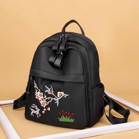 Chinese Style Embroidery Backpack Waterproof Oxford Cloth Flower Deer Pattern Lightweight Casual Rucksack For Women