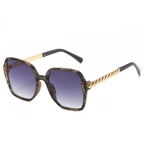 Oversized Square Sunglasses PC Frame Metal Chain Temples UV400 Protection Gradient Lenses Retro Fashion Eyewear For Women