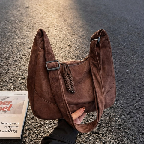 Women Large Capacity Faux Suede Hobo Bag Retro Half Moon Crossbody Bag With Braided Zipper Pulls Adjustable Strap
