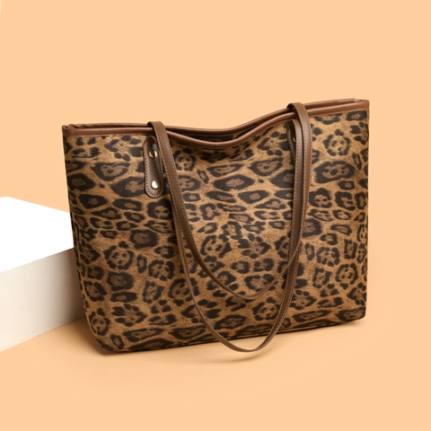 Luipaardprint Tote Bag Grote Capaciteit Suède Stof PU Leren Handvatten Metalen Klinknagels Vintage Casual Dames